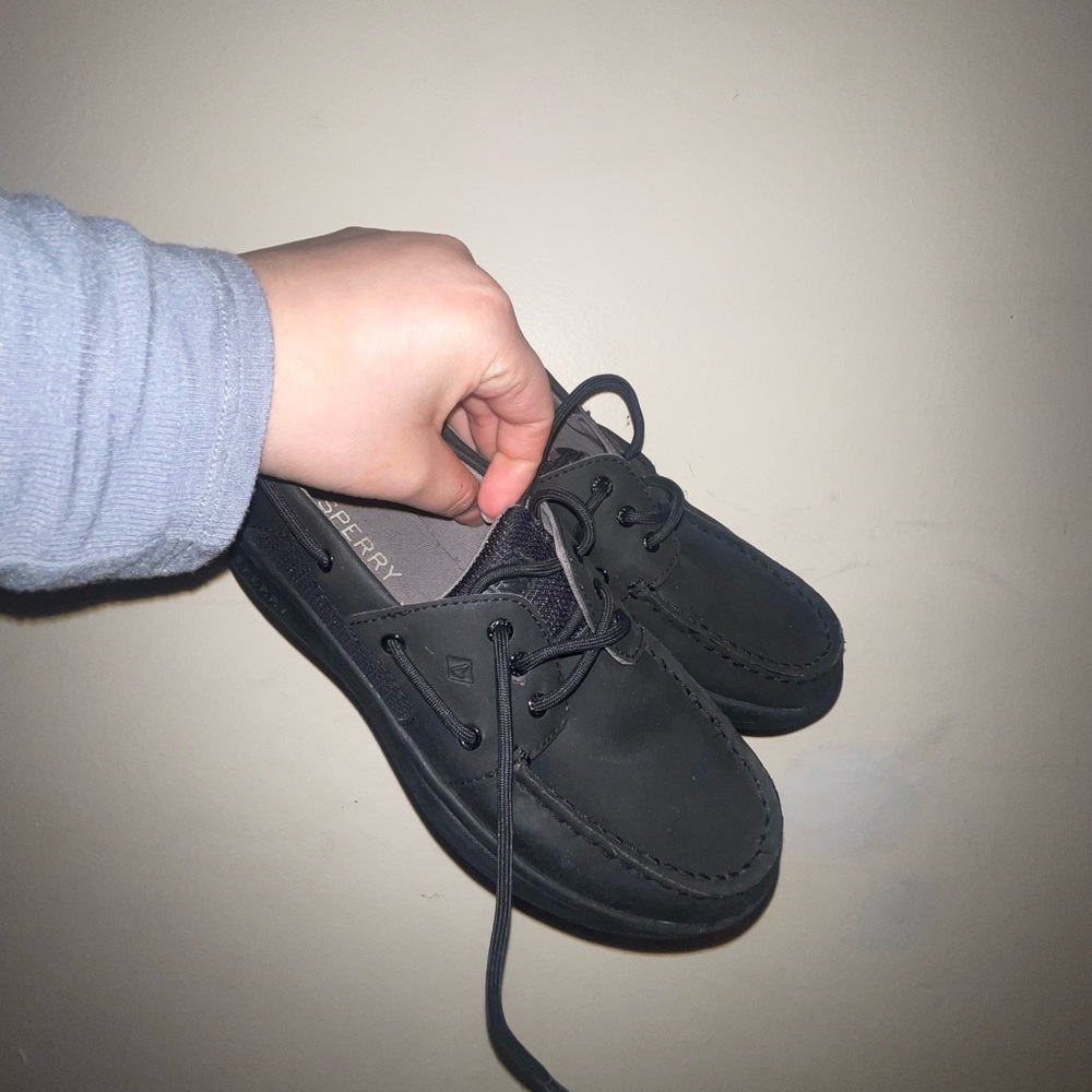 Size 3 MEMORY FOAM SPERRY SHOES